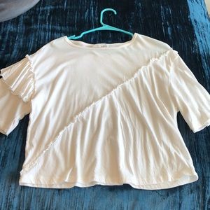 White casual T-shirt